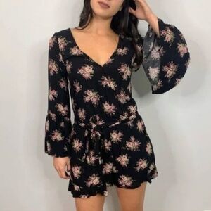 American Eagle Outfitters Black Floral long sleeve romper XS